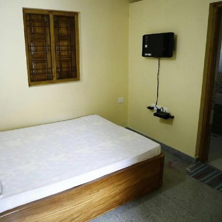 Nest Guest House 布巴内什瓦尔 外观 照片